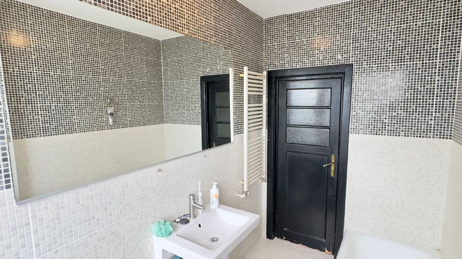 Apartament 4 camere Batistei, strada Vasile Lascar, 136 mp, comision 0 ! - Poză 14
