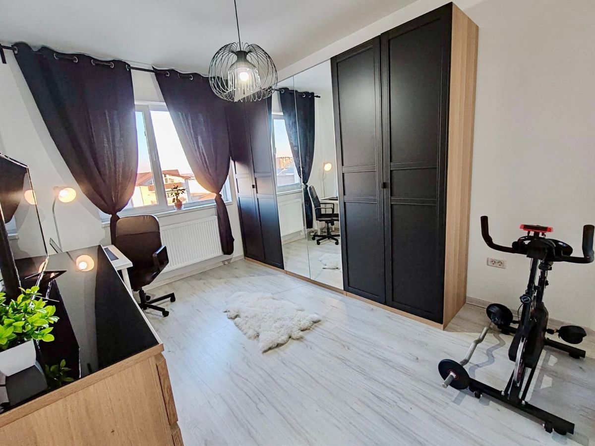 APARTAMENT DE LUX 3 CAMERE SI LOC DE PARCARE MOBILAT SI UTILAT - Poză 4
