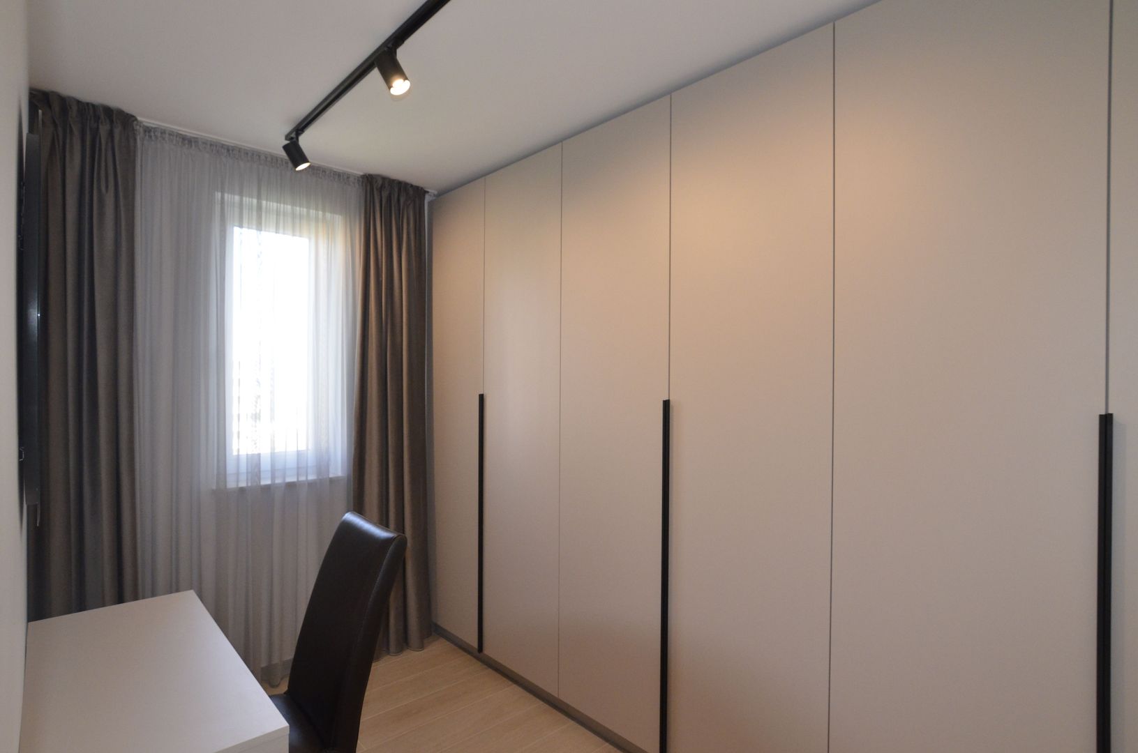 Apartament la prima inchiriere cu parcare subterana URBAN PLAZA - Poză 12