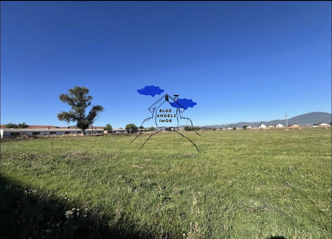 TEREN INTRAVILAN! Potențial dezvoltare rezidențială - Poză 1