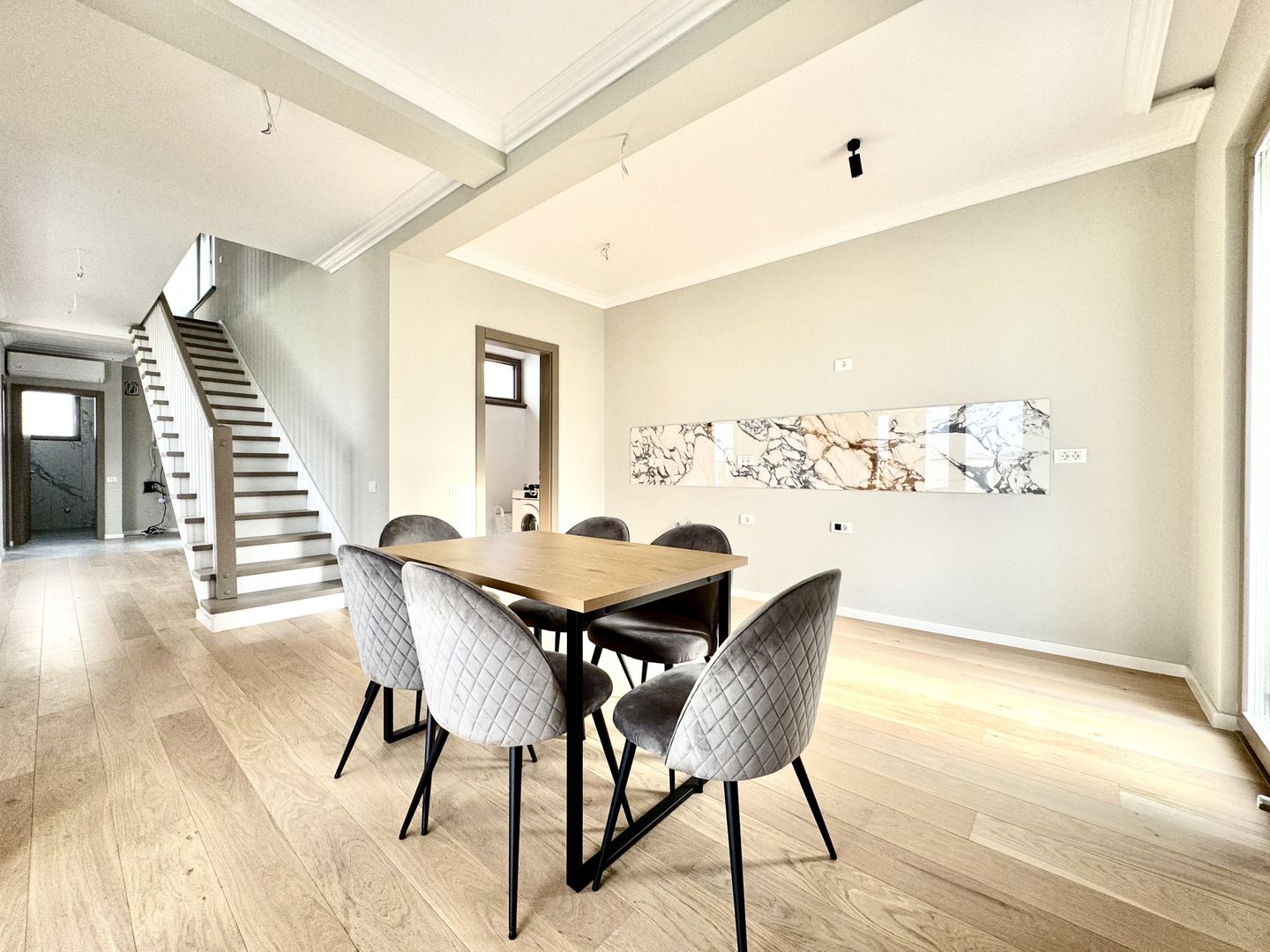 Casă premium în Dumbrăvița – pregătită pentru mutare imediată - Poză 5