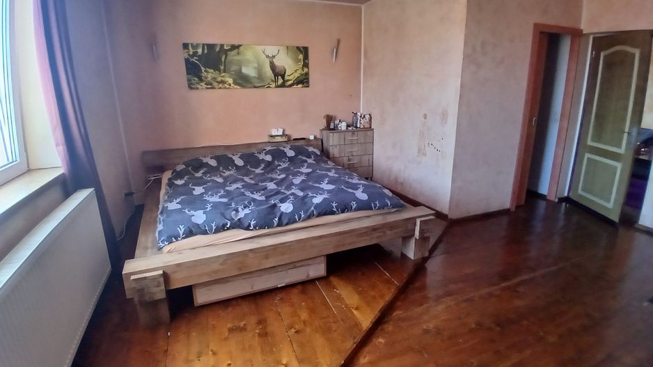 Casă individuală de vânzare în Șura Mare – ideală pentru 2-3 familii - Poză 6