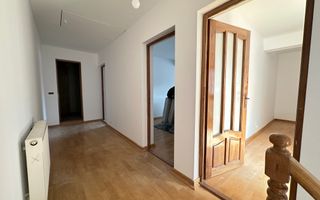 4 camere/ 2 bai / 119 mp/ parcare in curte / zona strazii Bucuresti - Poză 13