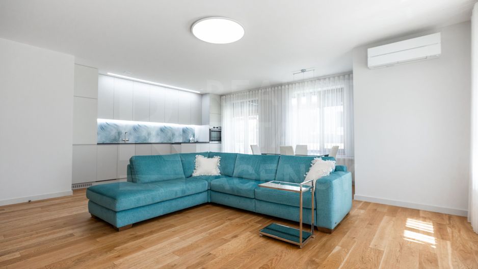 Vânzare, apartament cu 3 odăi și terasă, în Centrul Diplomatic, Perla - Poză 1