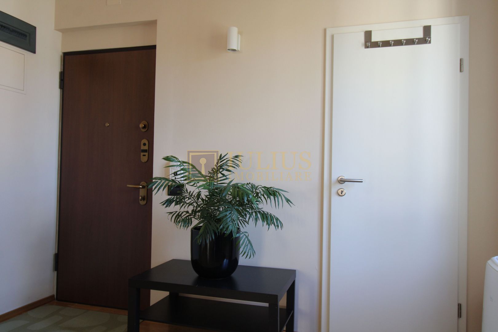 Birou mobilat si utilat, Complex Studentesc; centrala proprie. - Poză 9