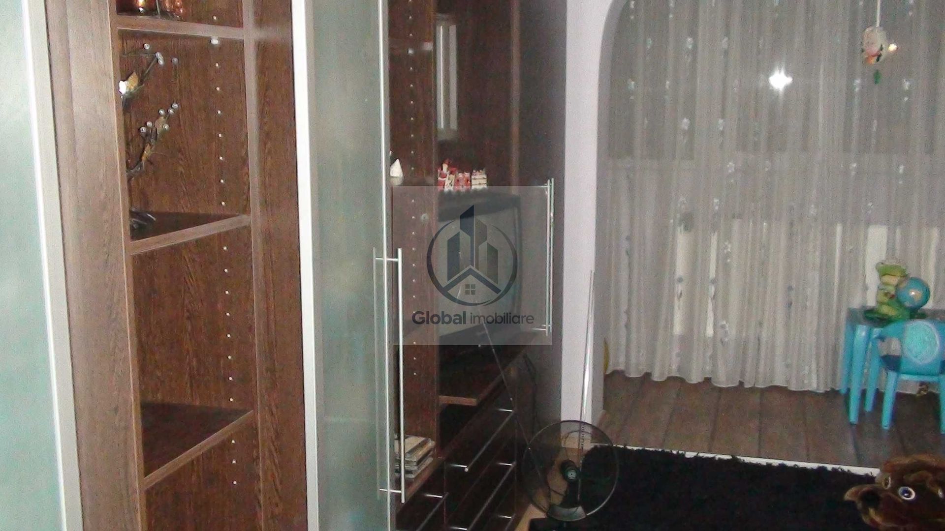 Inchiriez apartament 2 camere, Teiul Doamnei - Poză 5