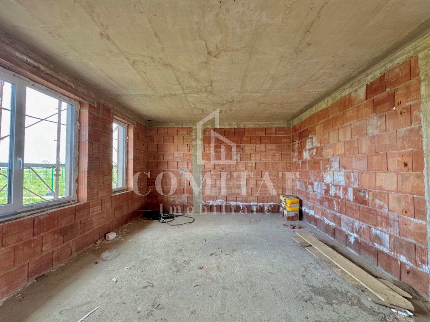 Casă individuală cu 5 camere de vânzare în Jucu | 1000 mp teren - Poză 3