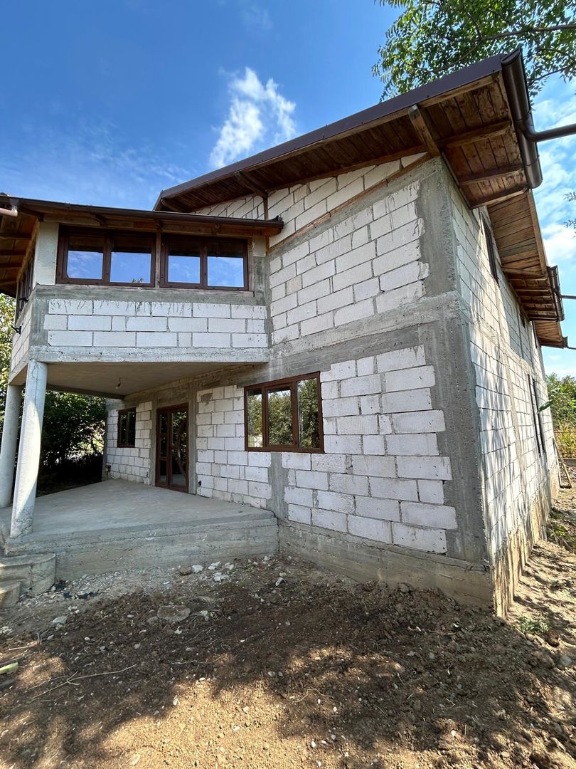 Vanzare Vila la gri Teren 800mp Lacul Mostistea - Poză 16