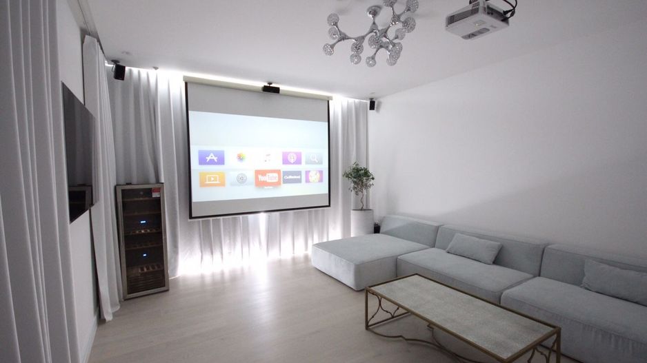 Casă / Vilă cu 8 camere de vânzare în zona Est - Poză 7