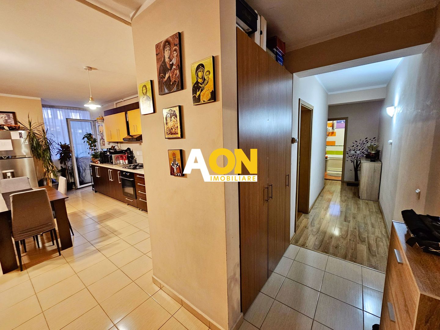 Apartament 3 camere, 73 mp utili. mobilat, utilat, etaj 1, Cetate - Poză 4