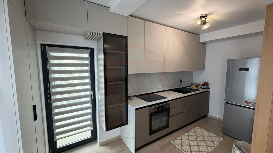 Inchiriere apartament 2 camere, Micro 14, 58 mp, 550 EURO/Luna - Poză 3