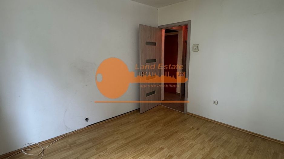 3 camere Crangasi-Zboina Neagra( Geam baie ) - Poză 6