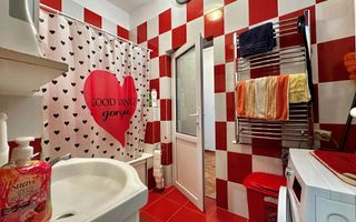 Apartament 4 camere,  cu vedere spre centrul vechi din Piața Unirii - Poză 13