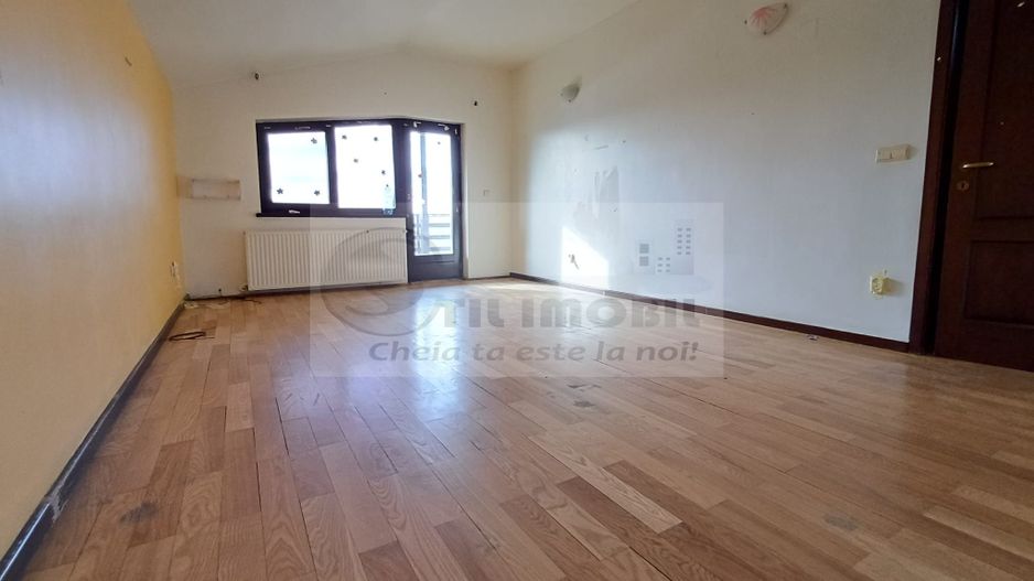 Casă spațioasă 5 camere | Valea Ursului La stradă principală | - Poză 22
