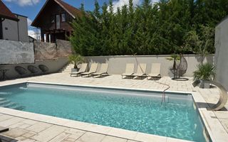 Pensiune agroturistica de vanzare | Piscina| Sauna| Sânmartin | Bihor - Poză 4