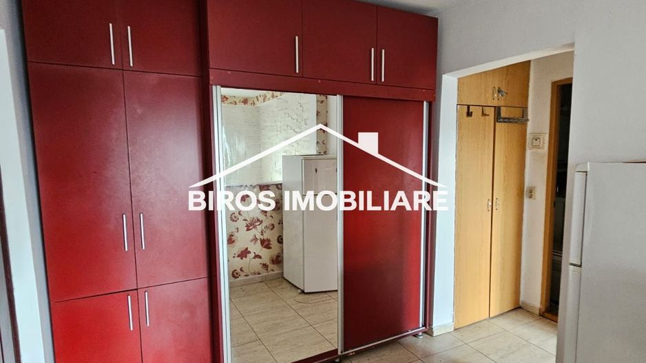 2 camere decomandate – Zona Rovine- Parculet - Poză 3