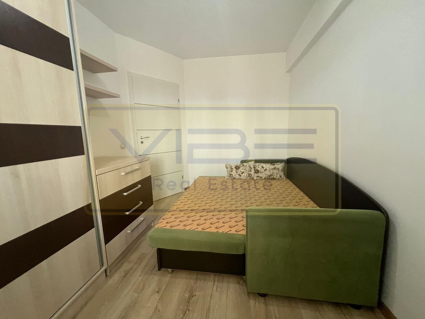 Apartament 2 dormitoare living Nicolina T Neculai - Poză 13