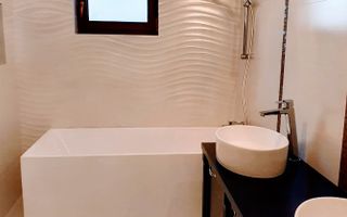 Casa de lux, 1000 mp teren, toate utilitatile, cartierul Cetate - Poză 13