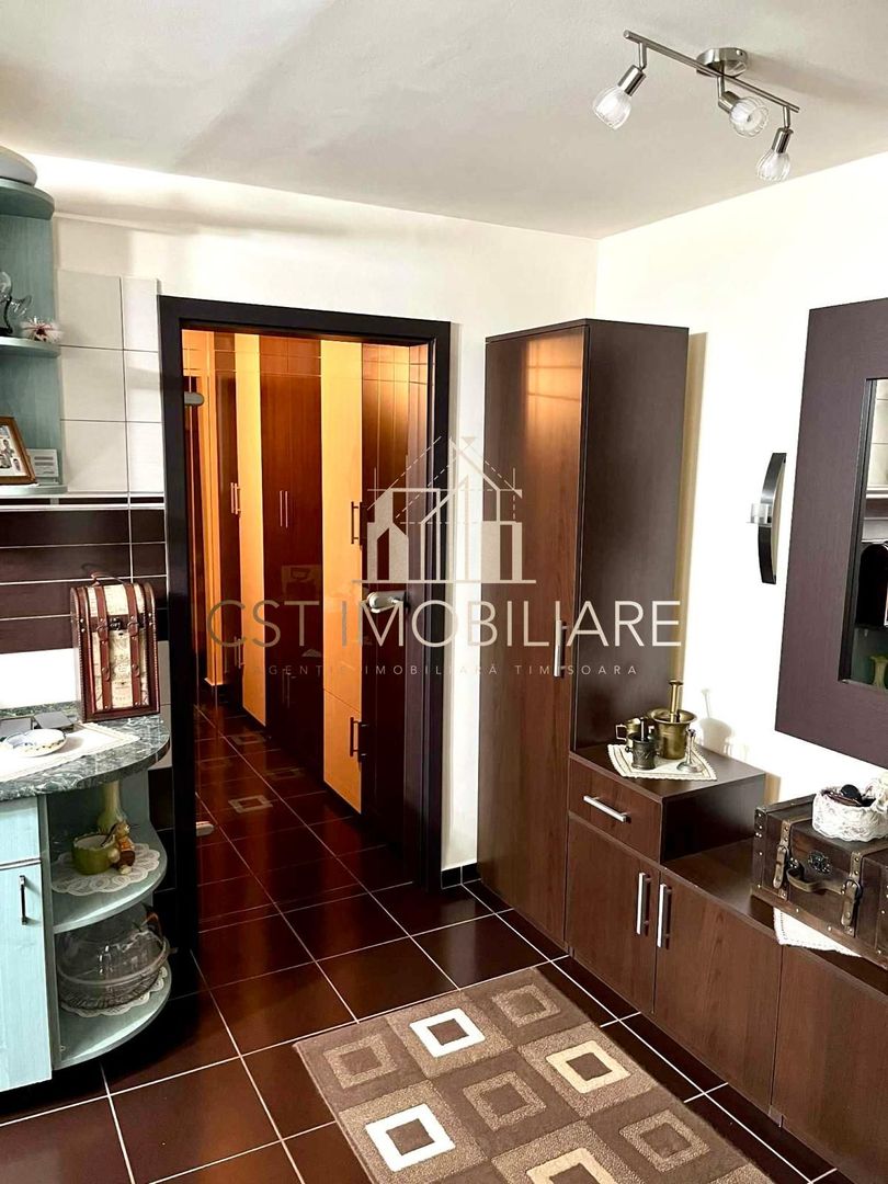 apartament cu 3 camere, in zona Aradului – Centrala Proprie - Acoperis - Poză 7