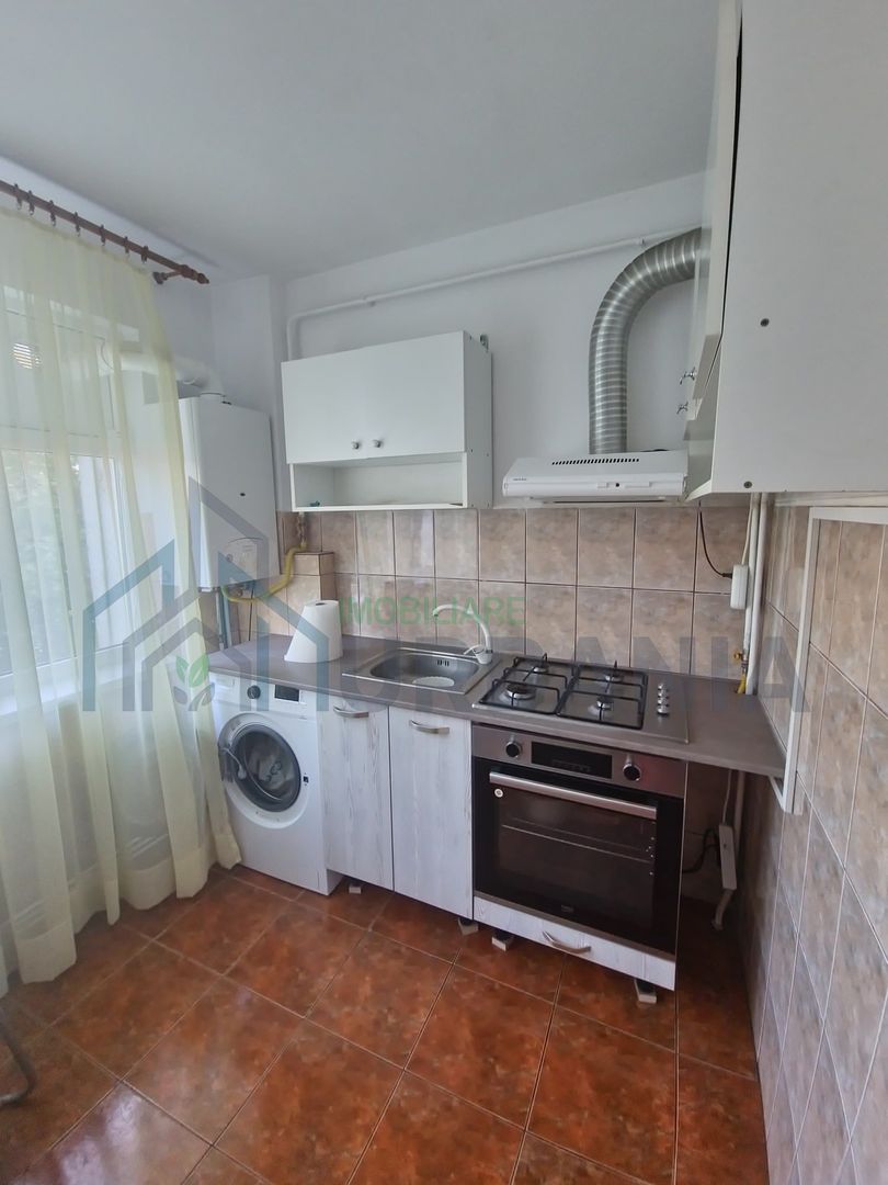 Apartament 2 camere de inchiriat, Piata Unirii, complet mobilat si utilat - Poză 4
