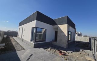 Casa individuala- 4 camere- 371mp teren- placa de beton - Poză 1
