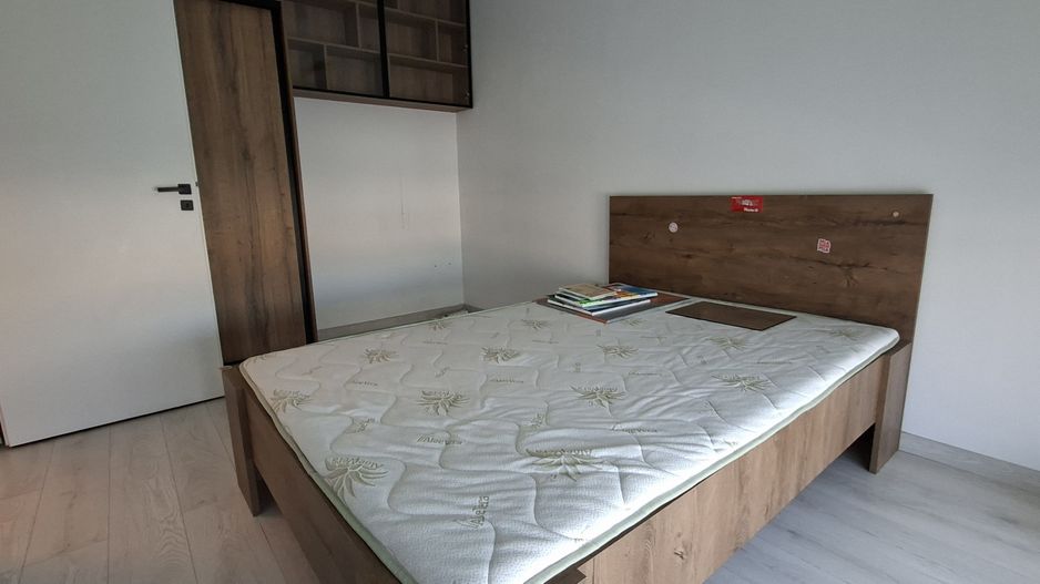 Apartament cu 3 camere, 2 bai si loc de parcare - Poză 25
