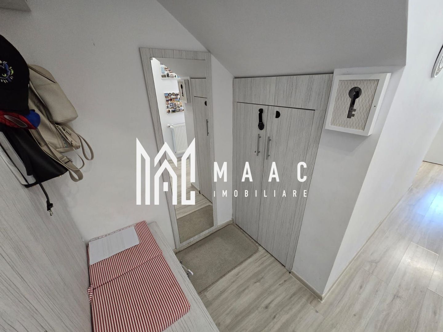 Casa moderna 4 camere mobilat utilata Selimbar - Poză 15