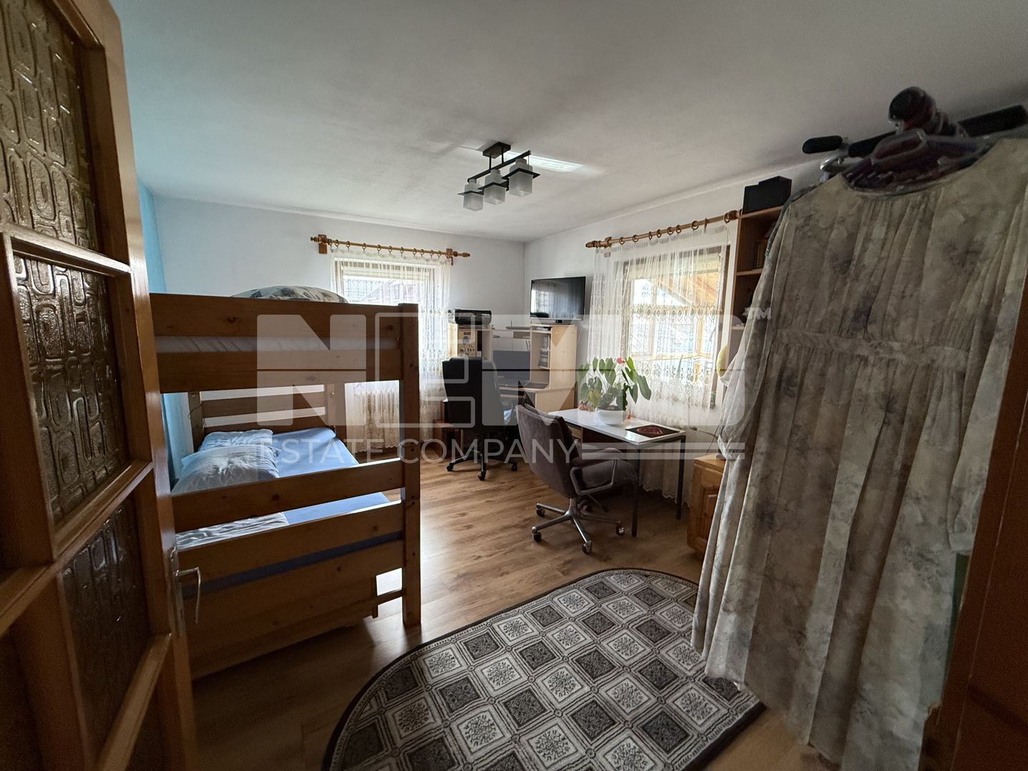 Casă 300 mp utili | 500 mp teren | 2 intrări - Poză 6