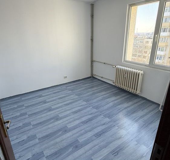 Apartament 3 cam zona Trapezului - Prevederii - Poză 2