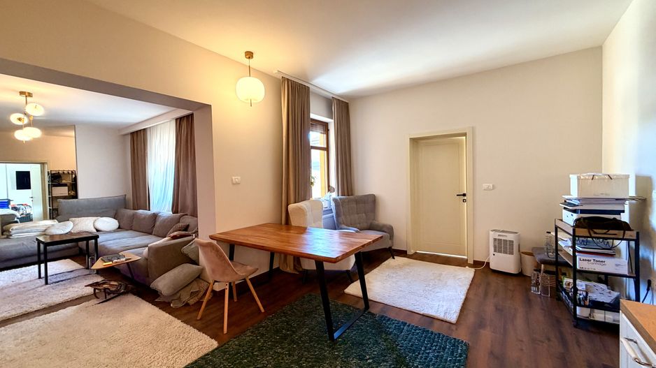 CASA CU TEREN GENEROS - Poză 8