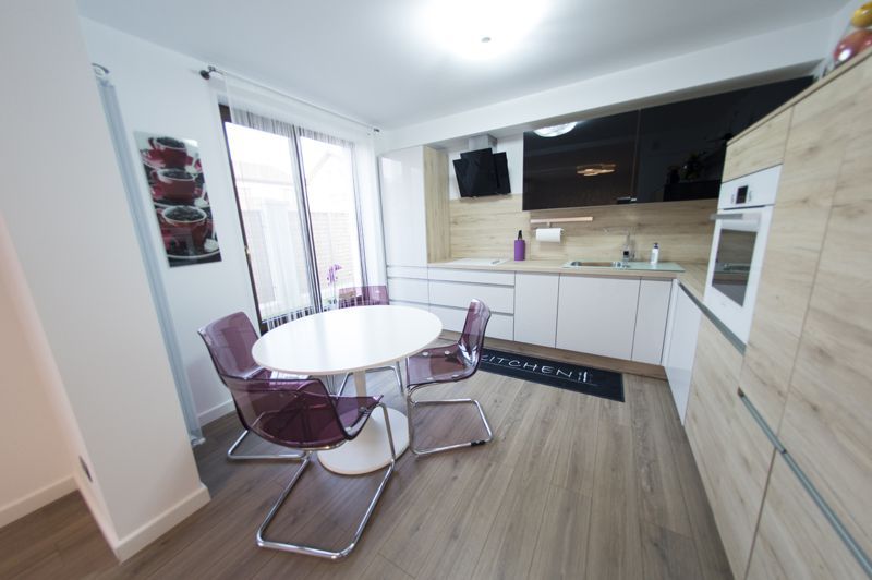 O casa cu personalitate - Poză 3