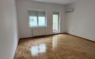 APARTAMENT NEMOBILAT CU 3 CAMERE | REZIDENTIAL | BIROURI | LOC DE PARCARE INCLUS - Poză 3