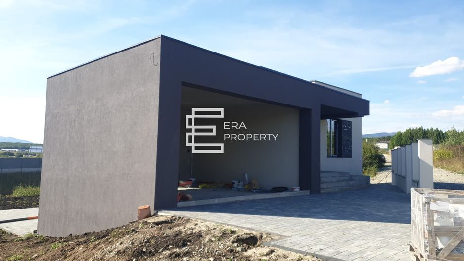 Casă modernă, parțial mobilată, cu garaj și teren de 815 mp, Șelimbăr - Poză 4