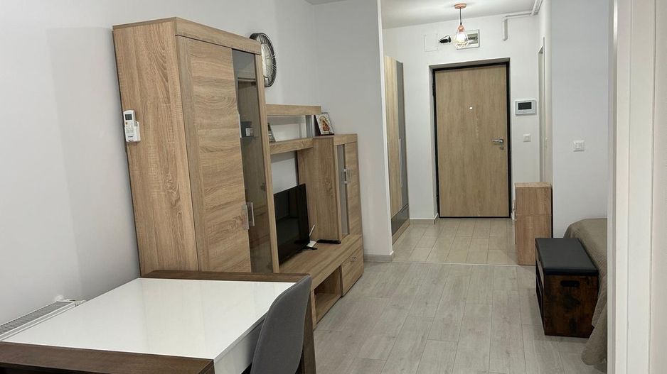 Garsoniera moderna, centrala proprie, balcon mare, Hills Brauner - Poză 1