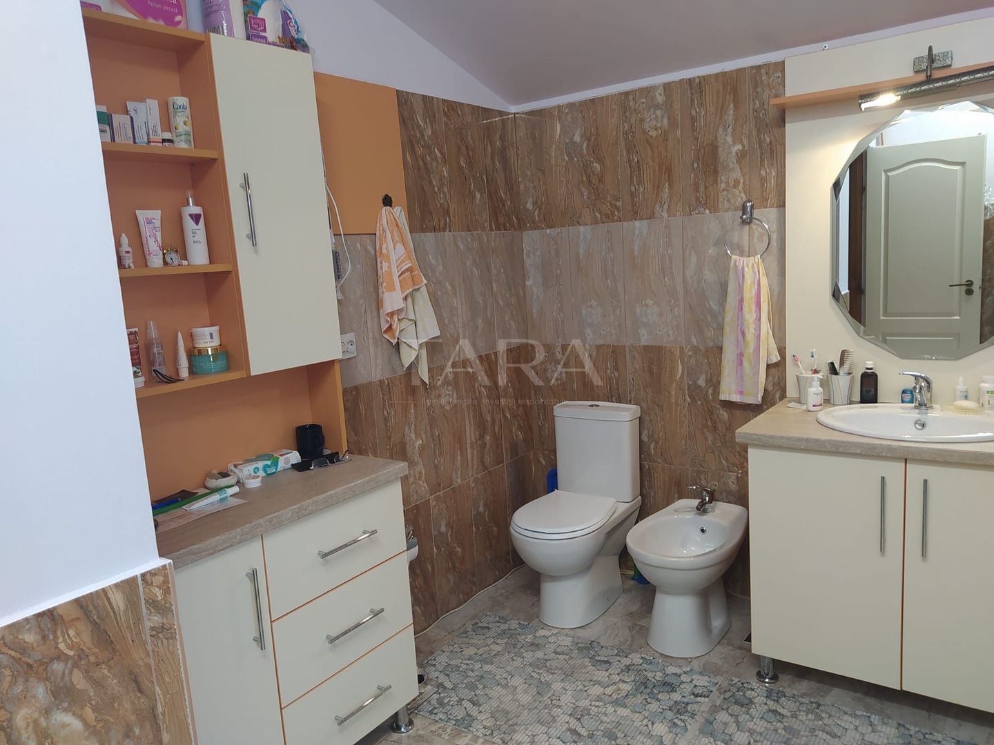 Casă deosebită în Cartierul Europa. - Poză 9