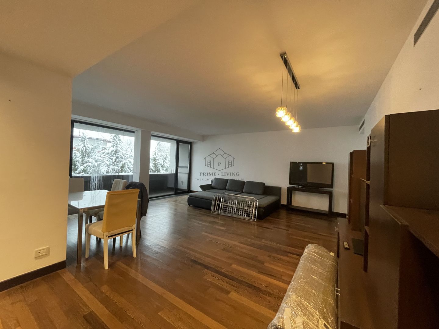 APARTAMENT SUPERB LA VANZARE SI INCHIRIERE PE STRADA RAHMANINOV - Poză 4