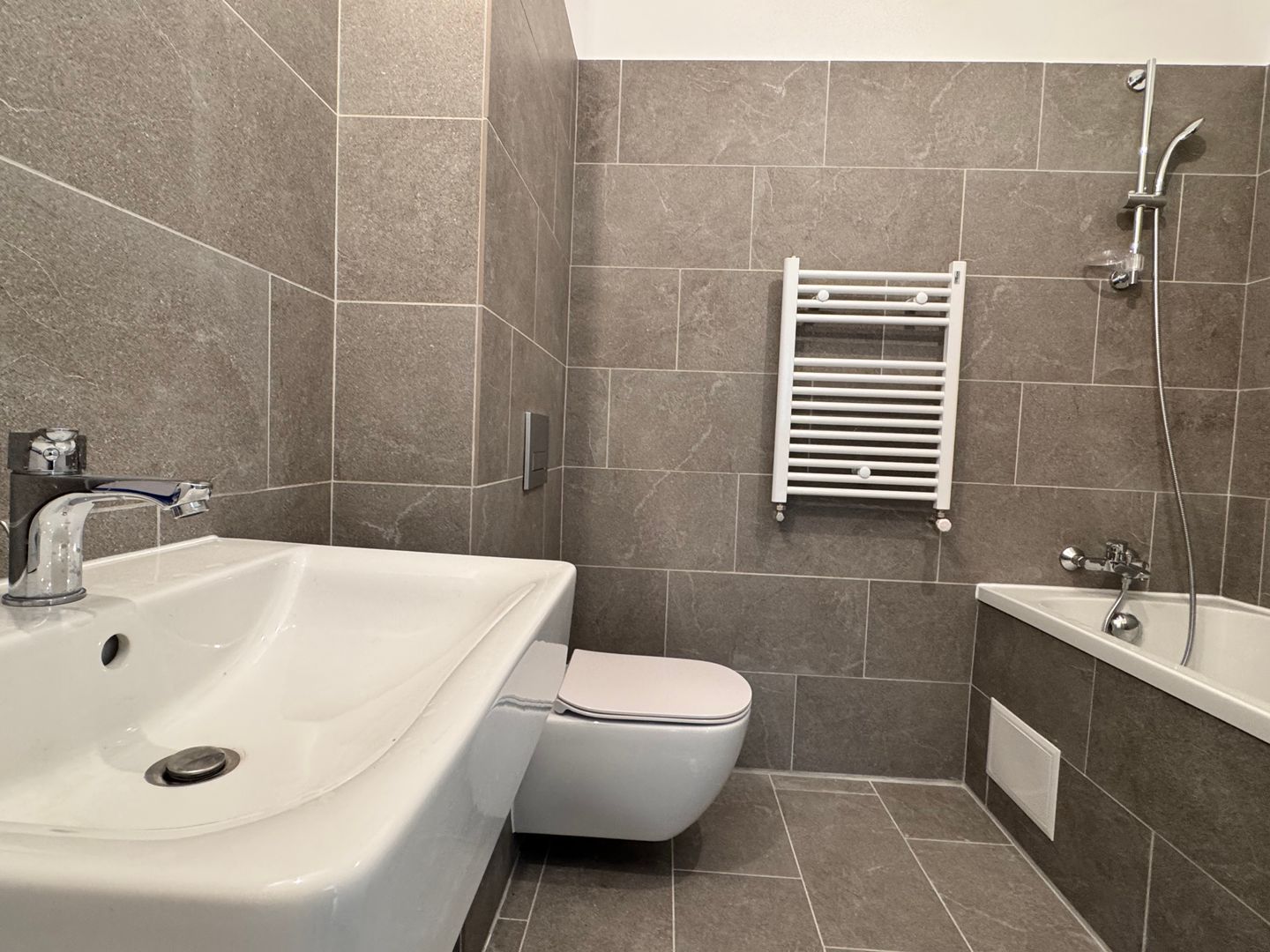 Apartament 2 camere - decomandat - 60 mp utili. Atria Urban Resort - Poză 13