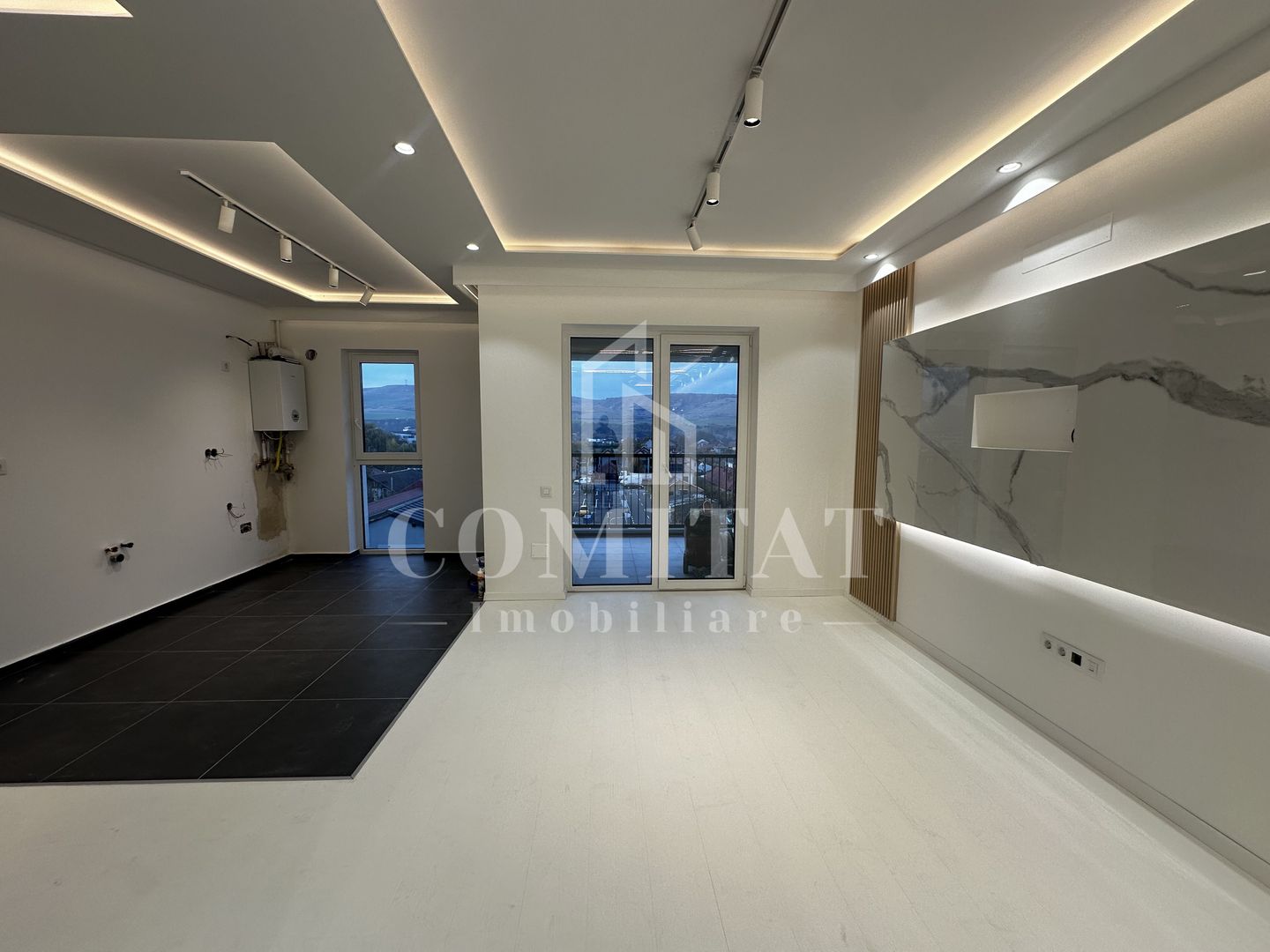 Apartament 3 camere | Etaj intermediar | Zona Spitalului Regional - Poză 1