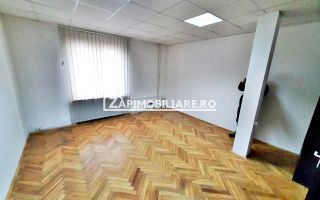 Spațiu birou 20 mp, central,utilităti incluse in pret - Poză 2
