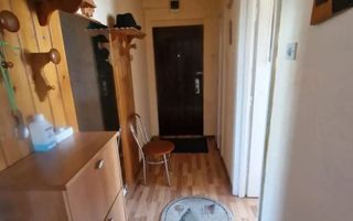 Apartament 3 camere Grigorescu. Locație excelentă, zona semoicentrala - Poză 3