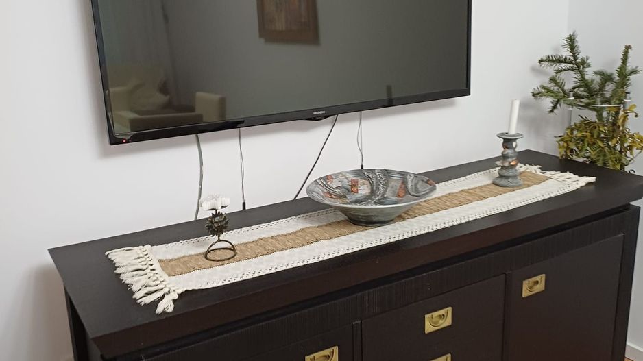 Apartament 4 camere, decomandat, etaj 3/4 - IC Frimu - Poză 3