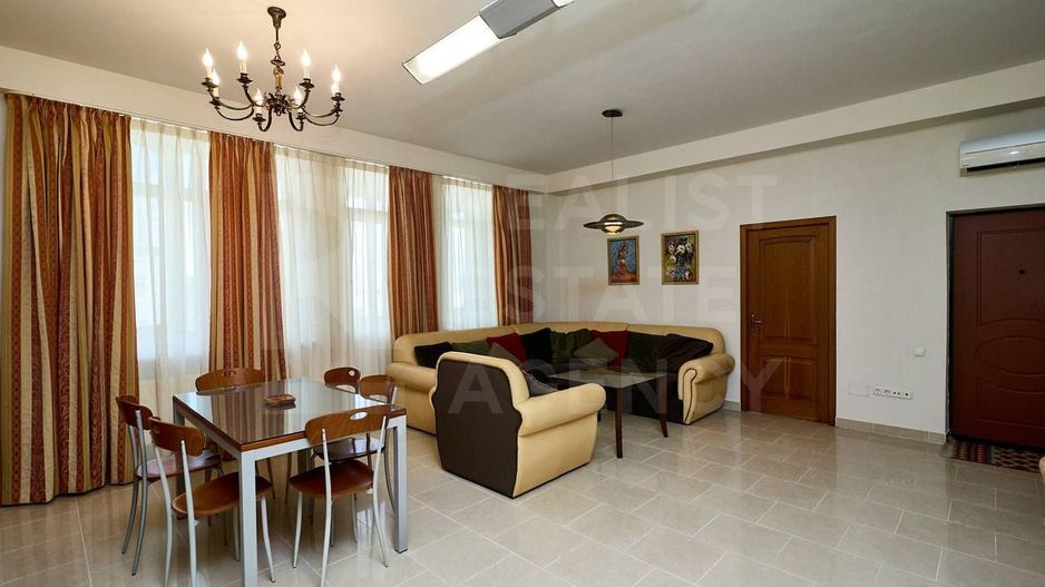 Chirie, apartament, 2 camere, str. 31 August 1989, Centru - Poză 3