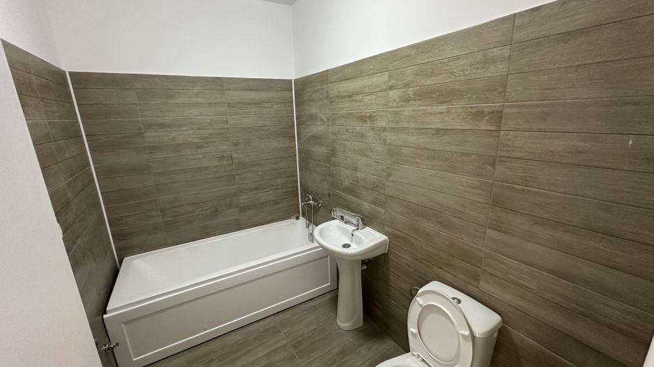 Apartament 2 camere la Mansarda zona Bucovinei - Poză 9