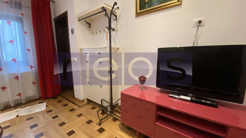 Studio | CAPITALE - Poză 5