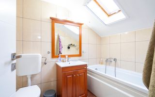 Casa in Nojorid cu 3 dormitoare 2 bai - Poză 10