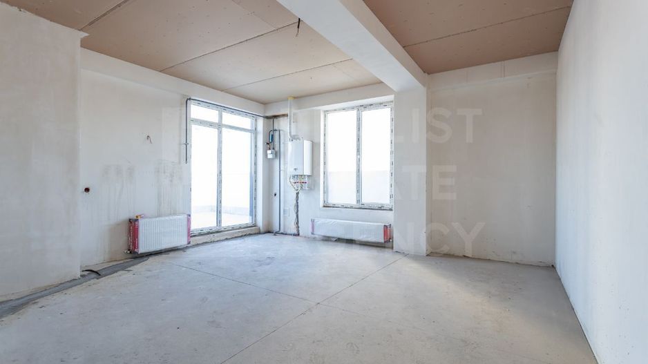 Vânzare, penthouse, 3 camere, strada Calea Ieşilor, Sculeni - Poză 9