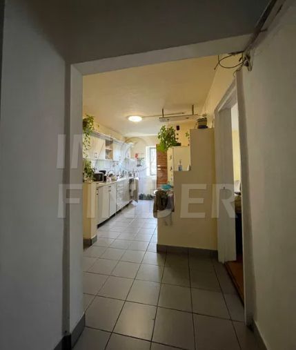 Apartament 4 camere decomandate, zona Kaufland - Poză 3