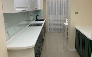 De închiriat apartament 2 camere, 2 băi, etaj 1, ultracentral Decebal - Poză 6