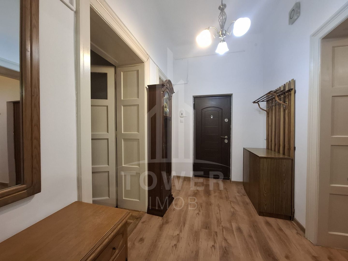 Apartament 3 camere de închiriat | Zona Ultracentrală Sibiu - Poză 3