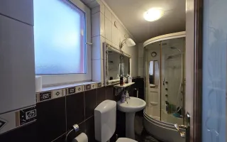 Casa moderna cu etaj si piscina, terasa si teren 700 mp – Simeria, HD - Poză 19